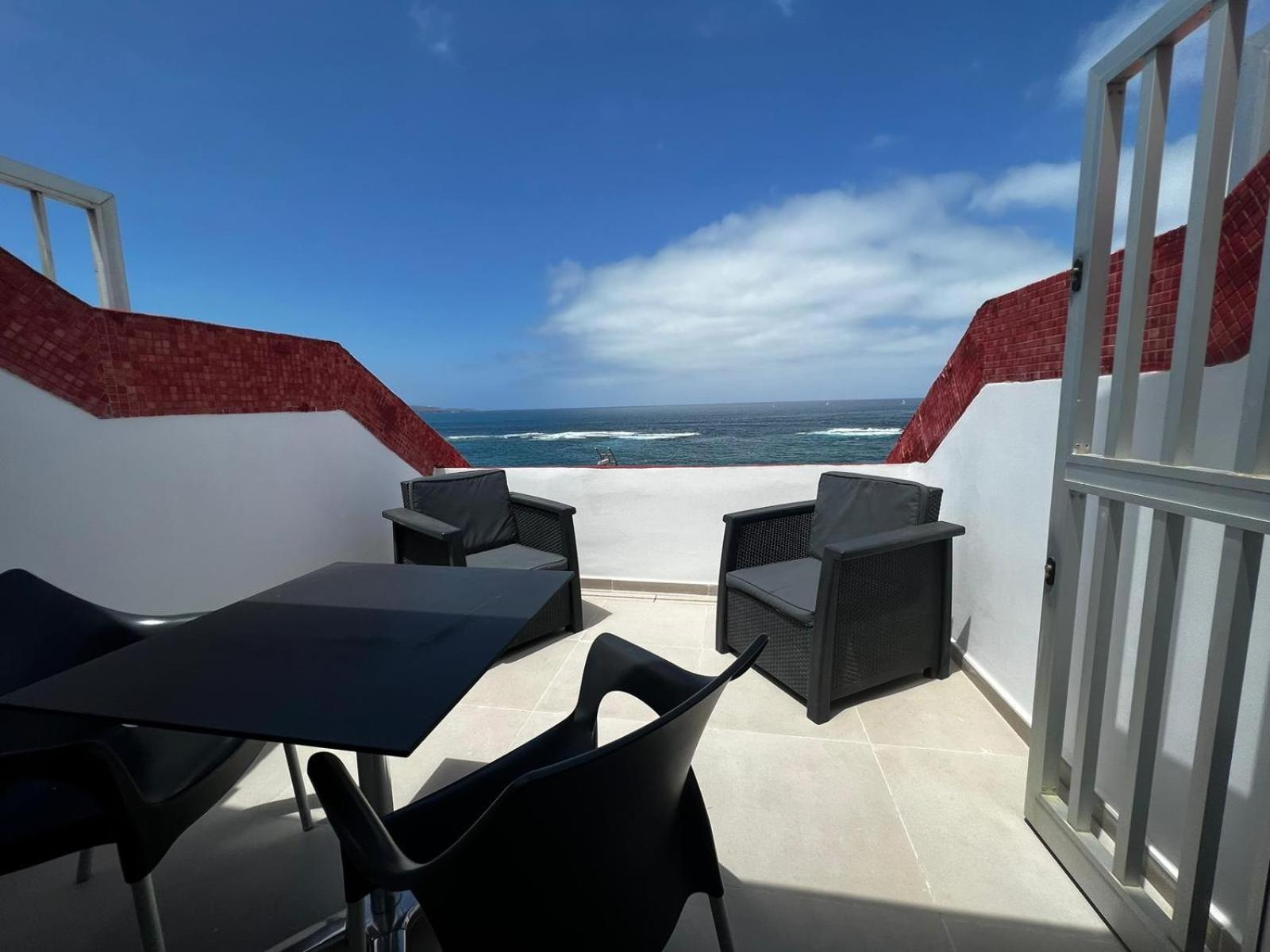 Beach Seafront Lounge Trapiche  Exterior foto